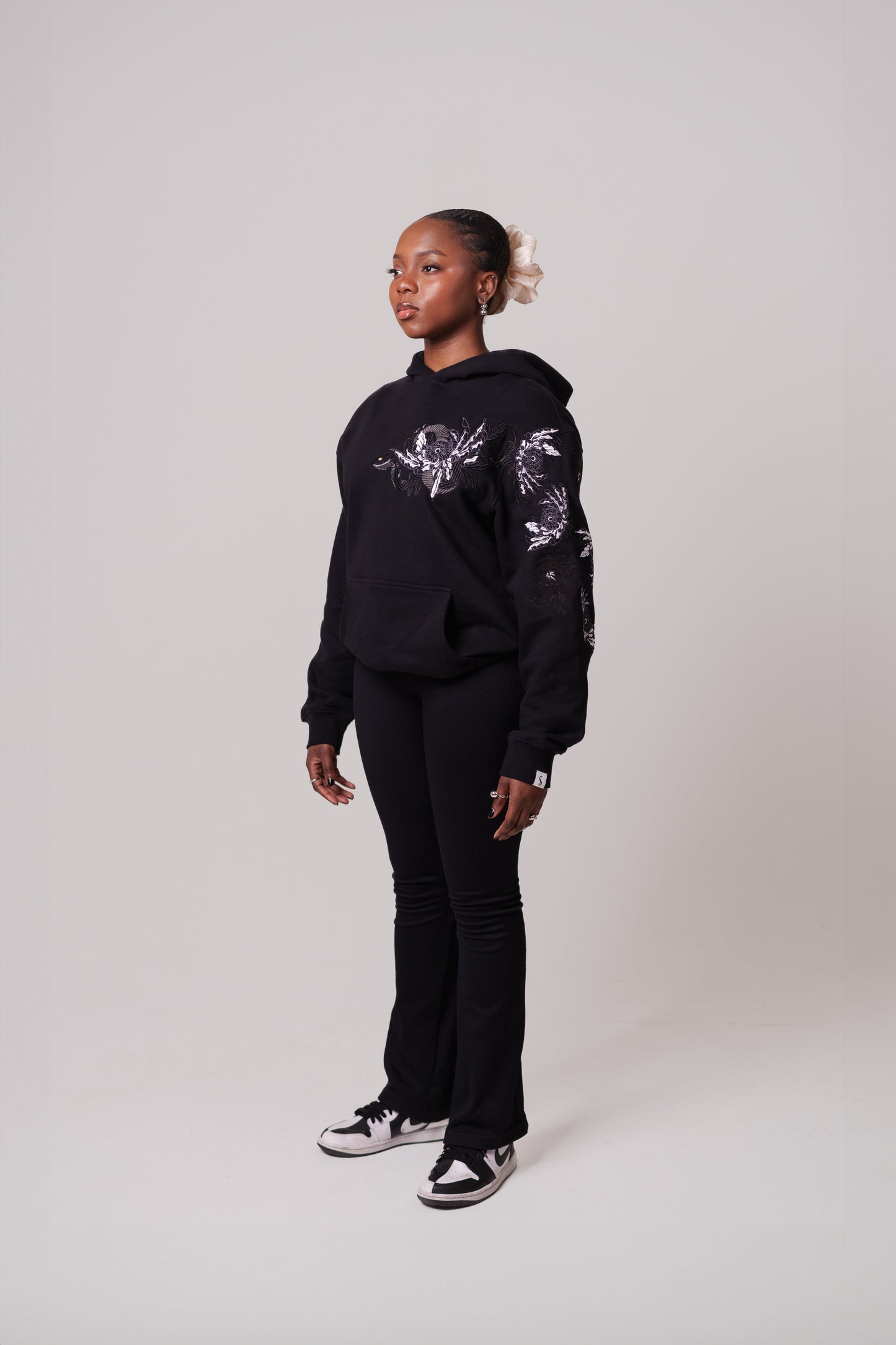 Black Mamba Embroidered Heavy Hoodie